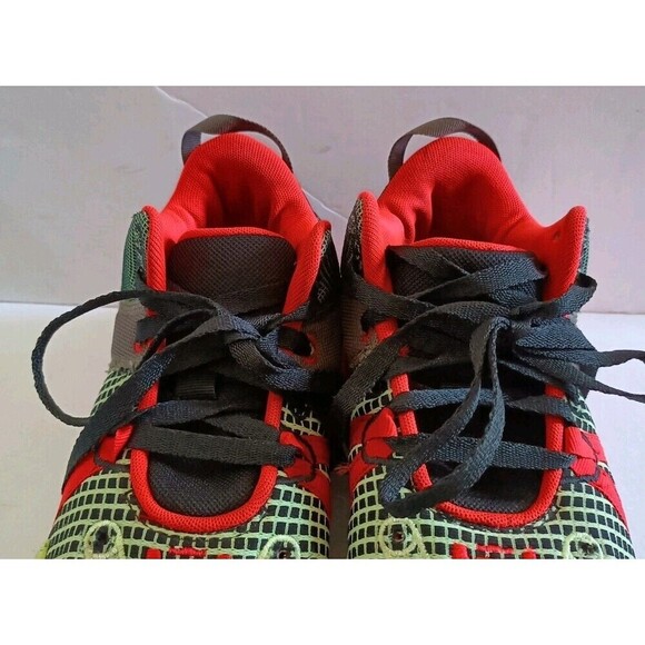 Nike LeBron Witness 7 Sneakers Men\'s Size 8 Alligator Volt Crimson DM1123 001 main image 12